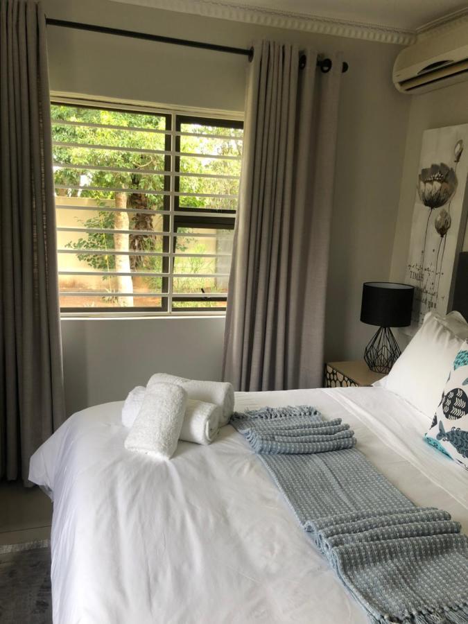 The Outlook Guest House Newcastle Buitenkant foto