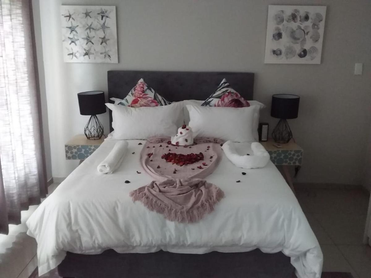 The Outlook Guest House Newcastle Buitenkant foto