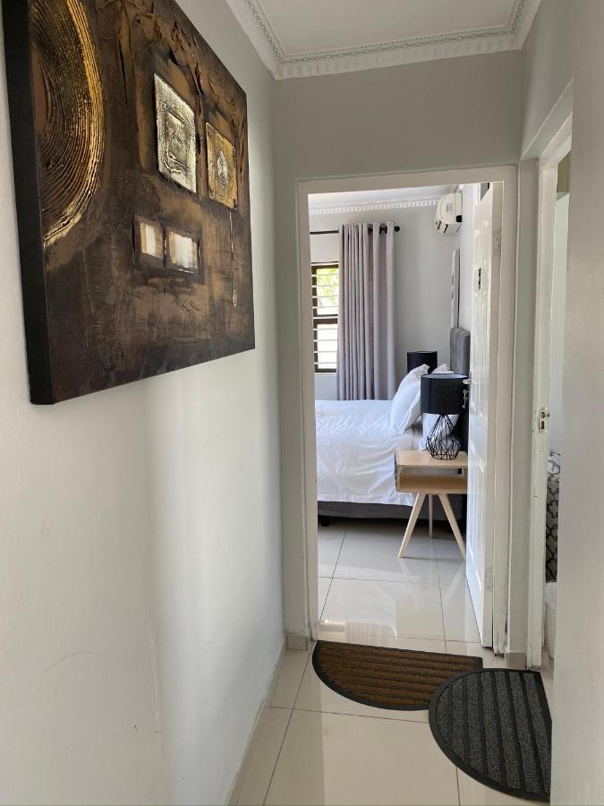 The Outlook Guest House Newcastle Buitenkant foto